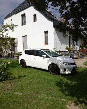 Toyota Auris cena 36000 przebieg: 84108, rok produkcji 2014 z Szczawno-Zdrój małe 29